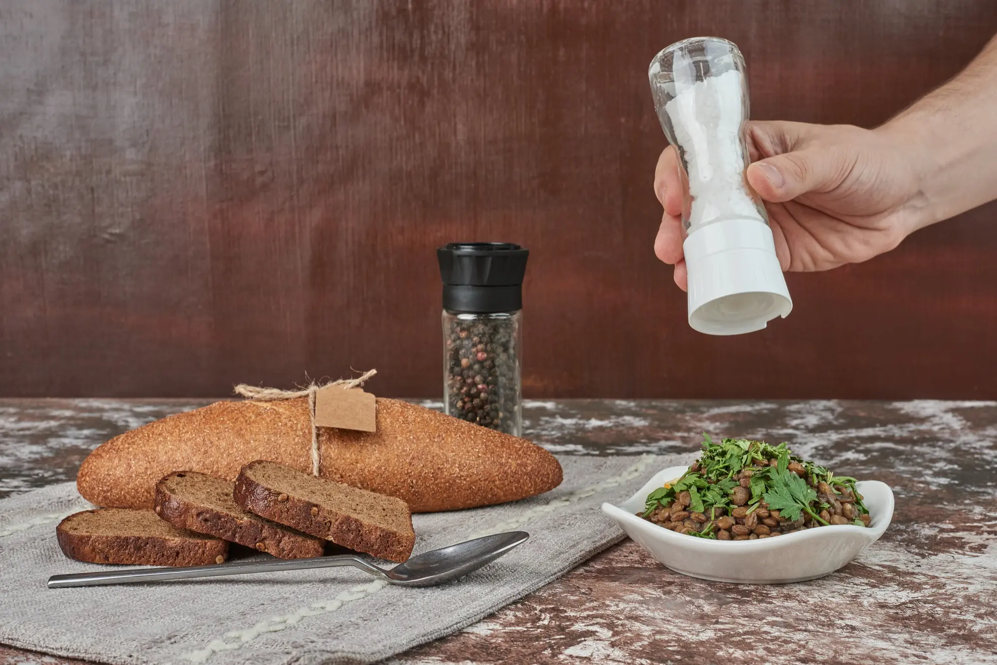 Spice Shakers & Flour Dredge
