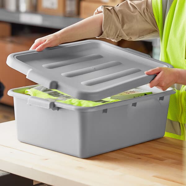 Bus Tub Lids